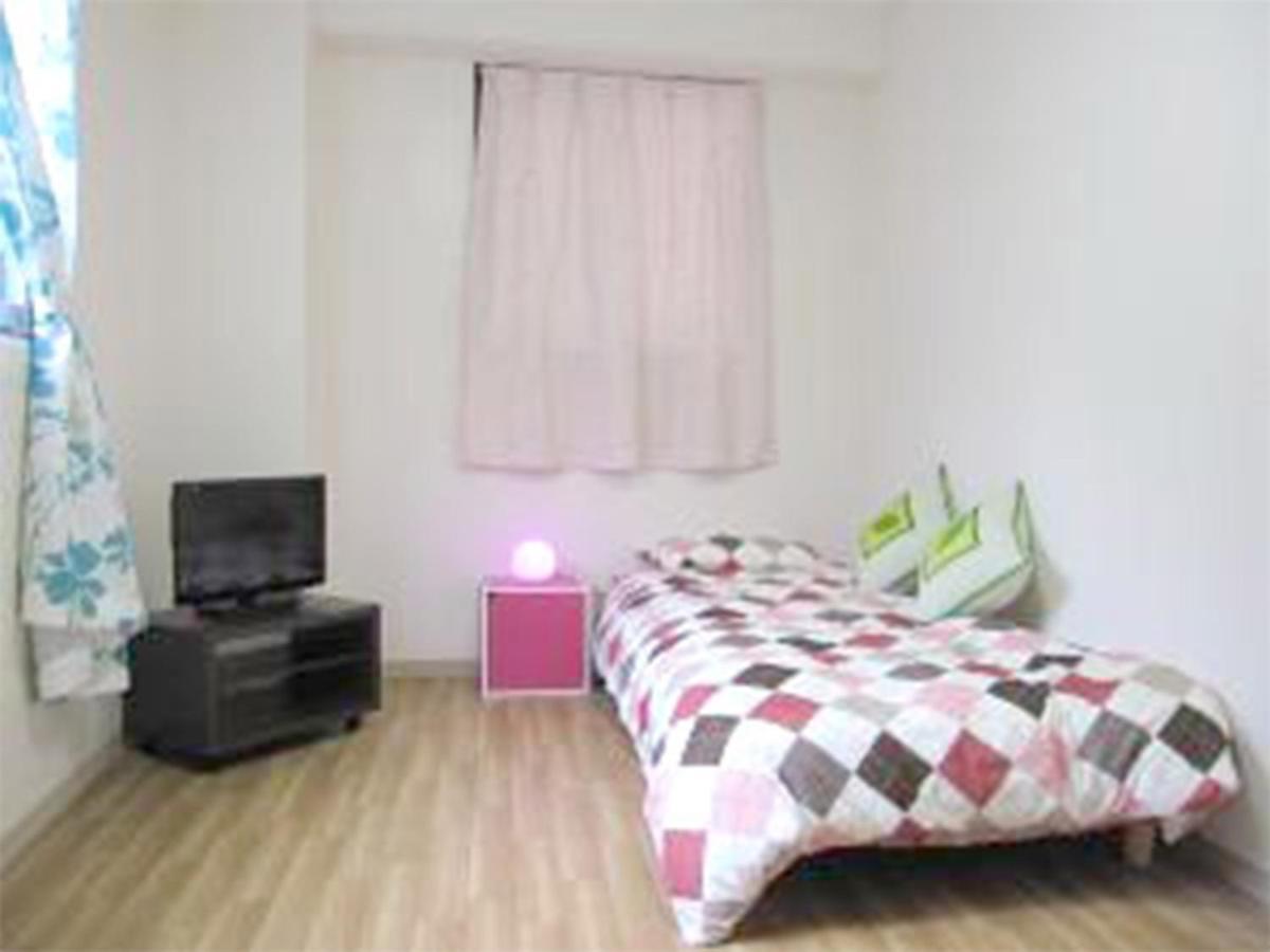 Guest House Fukutomi - Female Only Naha Bagian luar foto